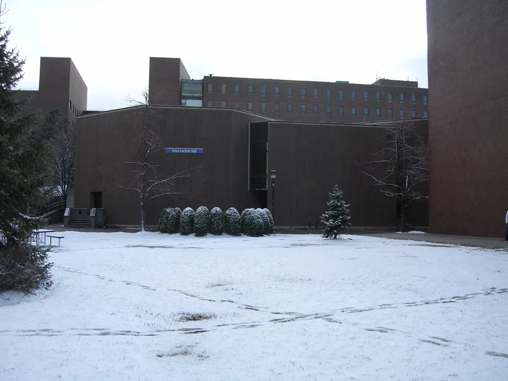 Лекционный зал Grace Knox Lecture Hall в Университете Буффало, штат Нью-Йорк